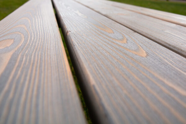 Holz-Sitzgarnitur – Bild 4